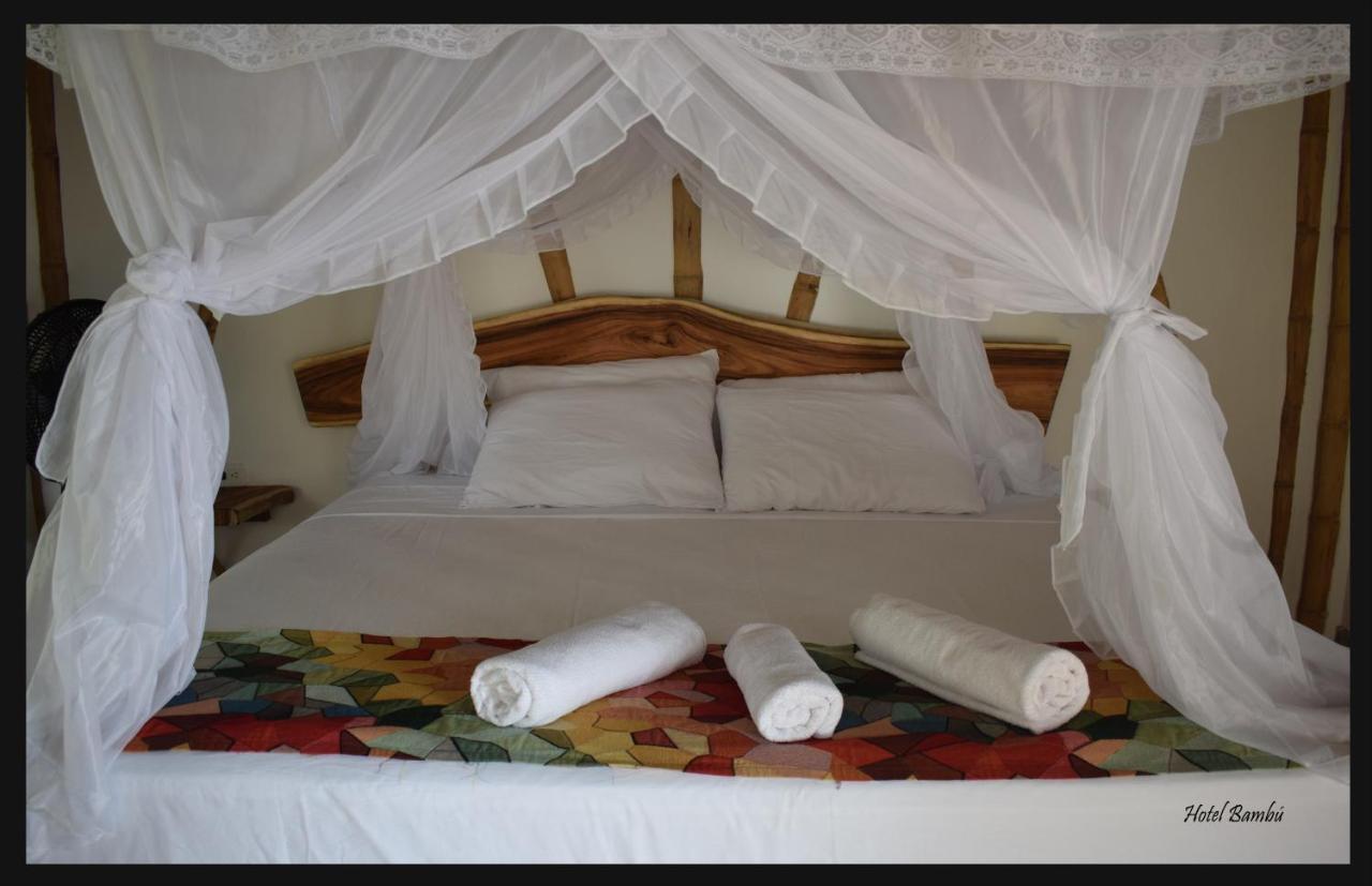 Hotel Bambu Canoa Exteriér fotografie